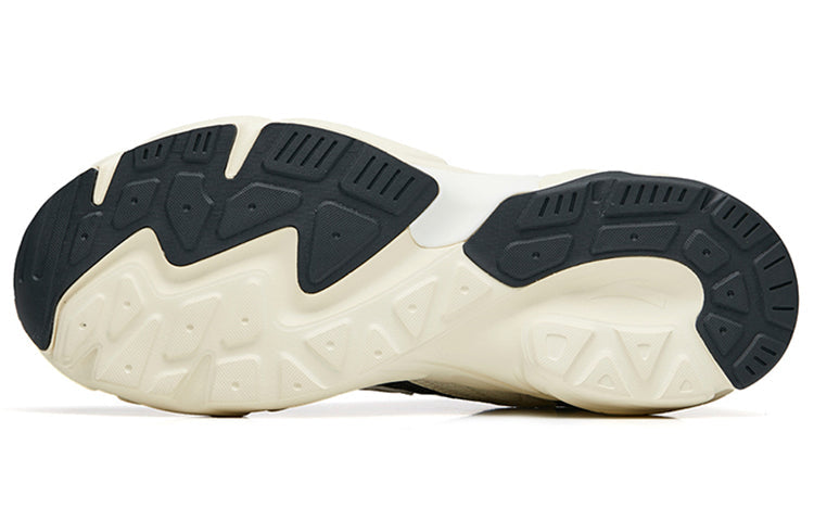 ANTA Running Series Sneakers 'Beige Black' 912245596-4