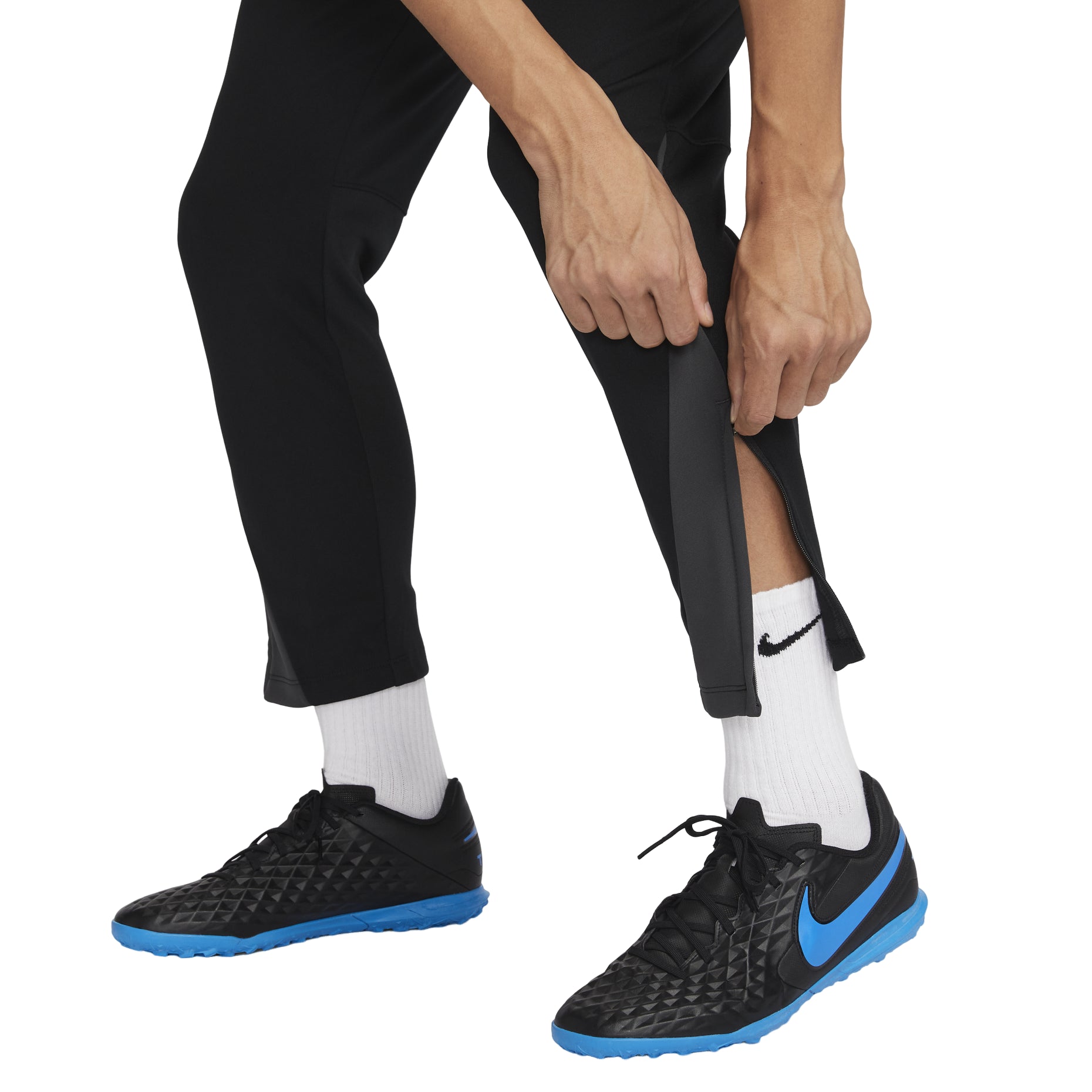 Nike Academy Winter Warrior Therma-FIT Pants Asia Sizing 'Black' FB6815-010