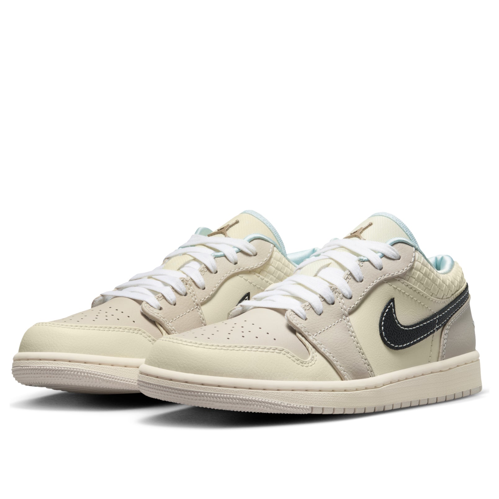 (WMNS) Air Jordan 1 Low SE 'Sanddrift' HQ3440-101