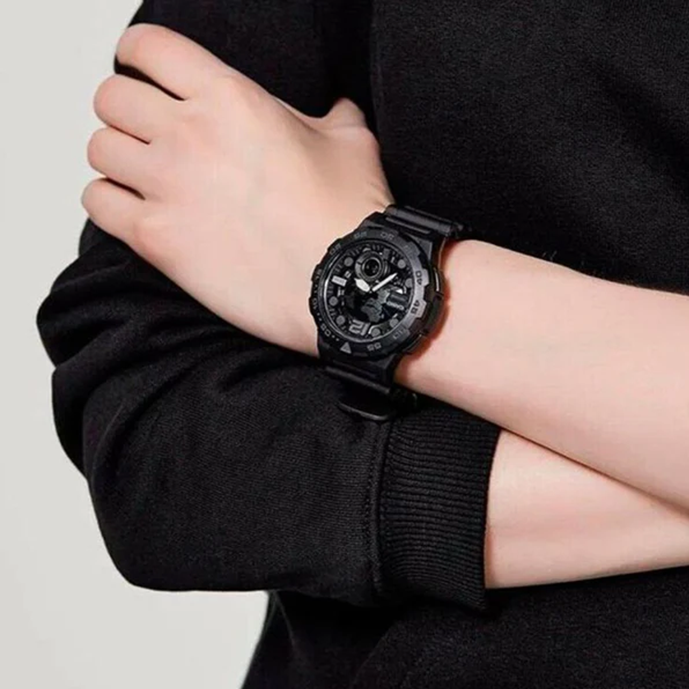 CASIO Waterproof Sports Mens Black Analog AEQ-100W-1BVDF