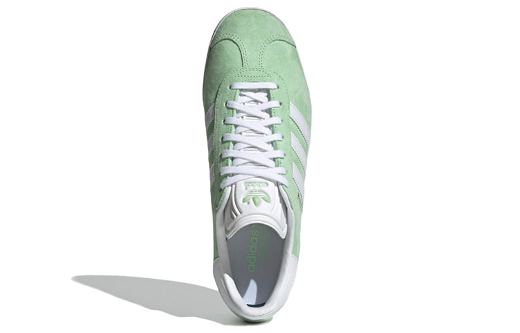 (WMNS) adidas Gazelle 'Green White' EE5534