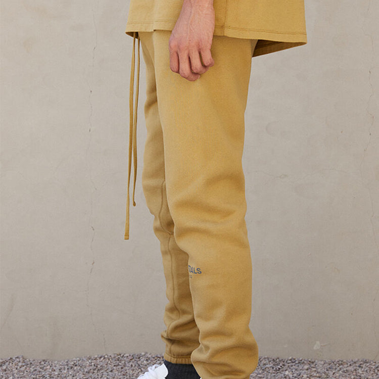 Fear of God Essentials FW21 Sweatpant 'Amber' FOG-FW21-024