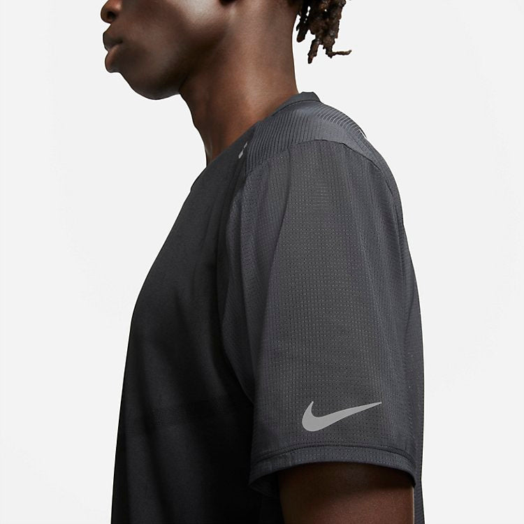 Nike Dri-FIT Run Division T-Shirt 'Black' DA1305-010