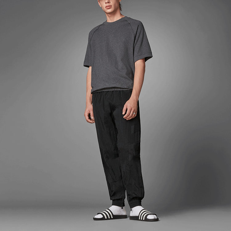 Men's adidas Solid Color Round Neck Straight Short Sleeve Dark Grey T-Shirt HD4790