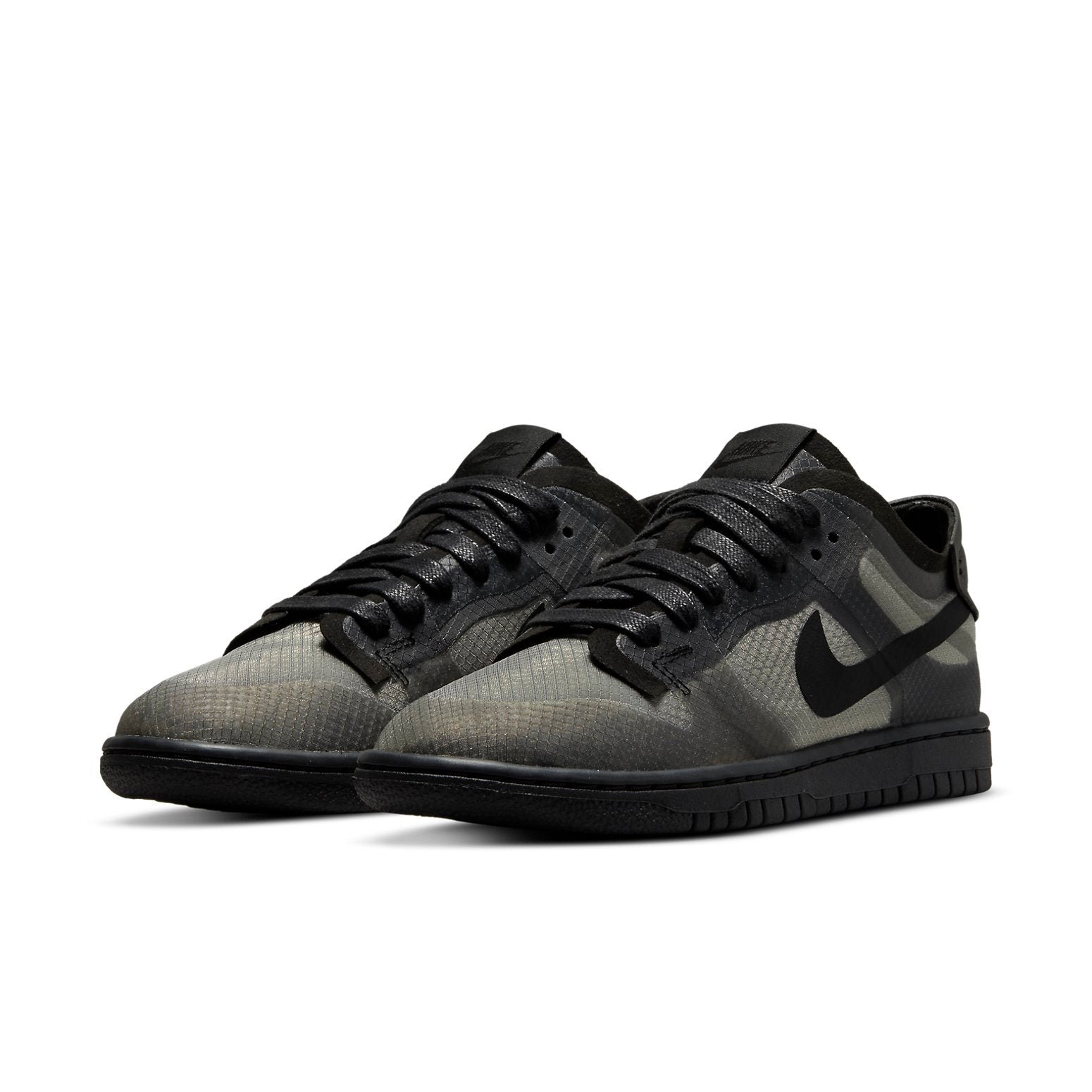 (WMNS) Nike x COMME des GARCONS Dunk Low 'Black Clear' CZ2675-002