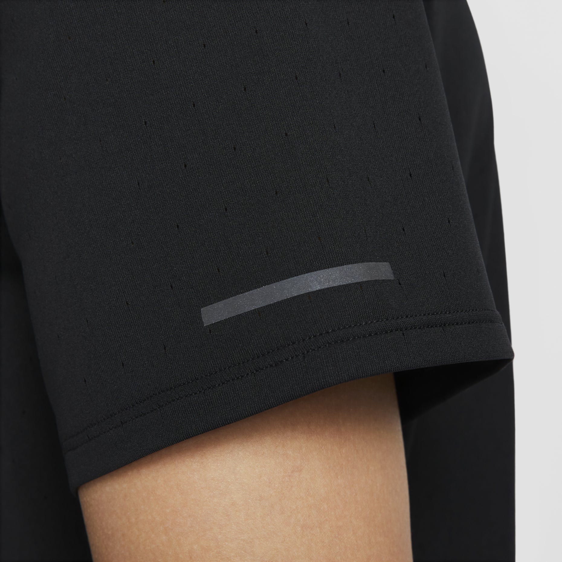 Nike Dri-FIT ADV Running Division T-Shirt 'Black' FQ3092-010