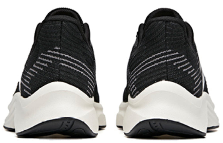 (WMNS) ANTA Edge Low 'Black White' 122035589-6
