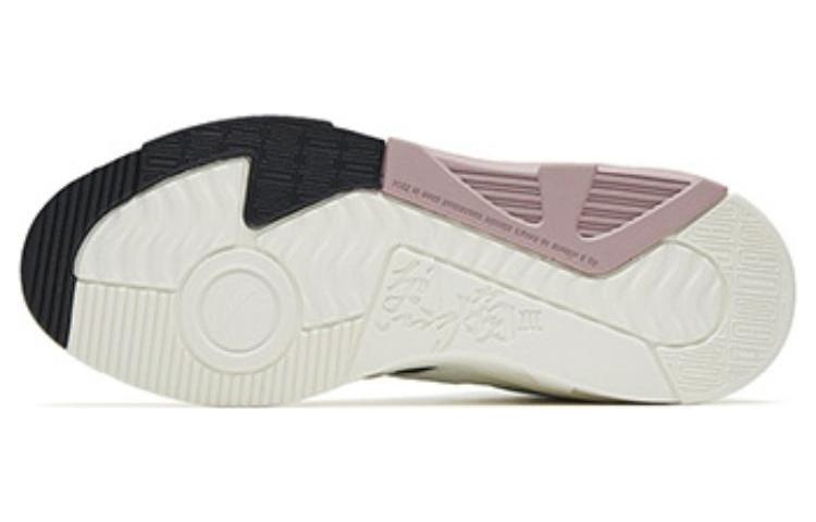 (WMNS) ANTA Flame 3 High 'White Black Mauve' 122248982-2