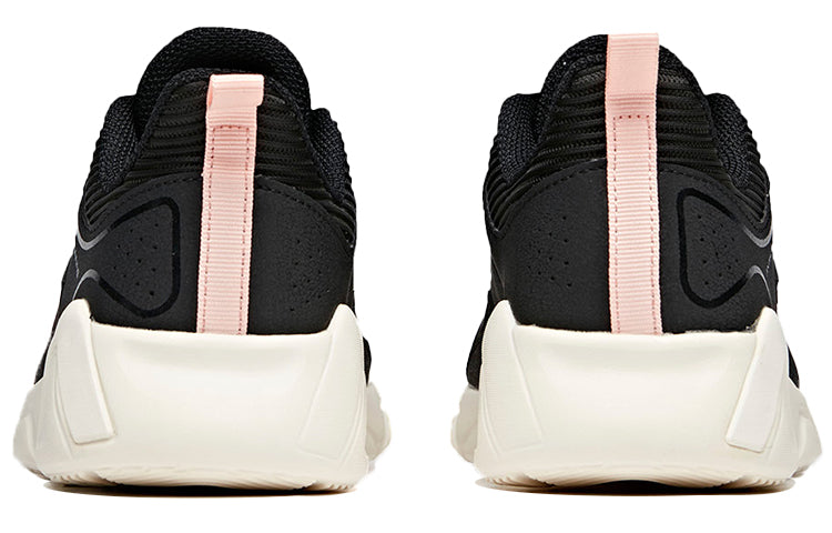 (WMNS) ANTA Run Collection 'Black Pink White' 122015571-1