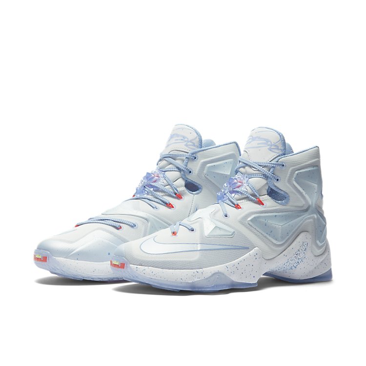 Nike LeBron 13 'Christmas' 816278-144