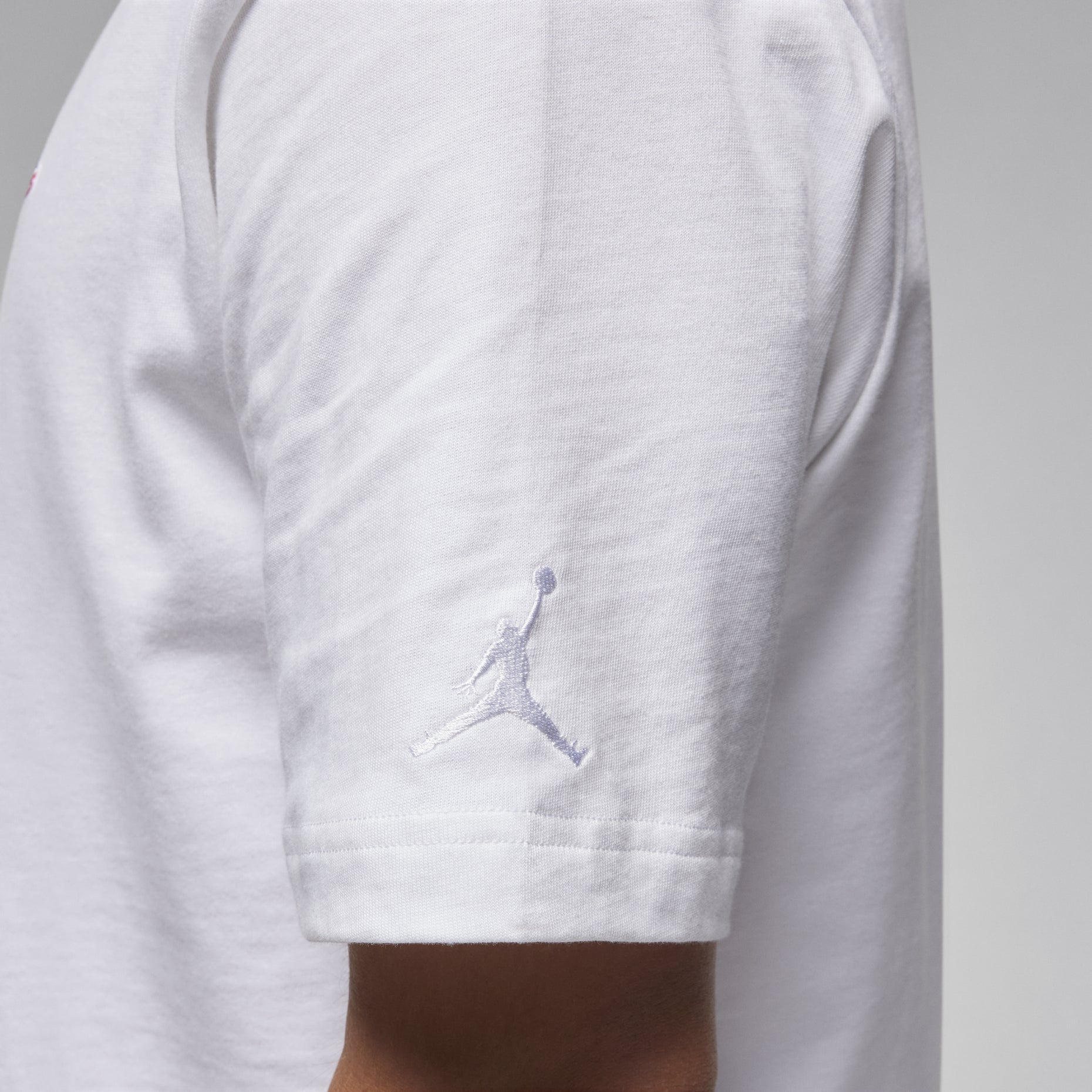 Air Jordan Brand Embroidered Patch T-Shirt Asia Sizing 'White' FN5983-100