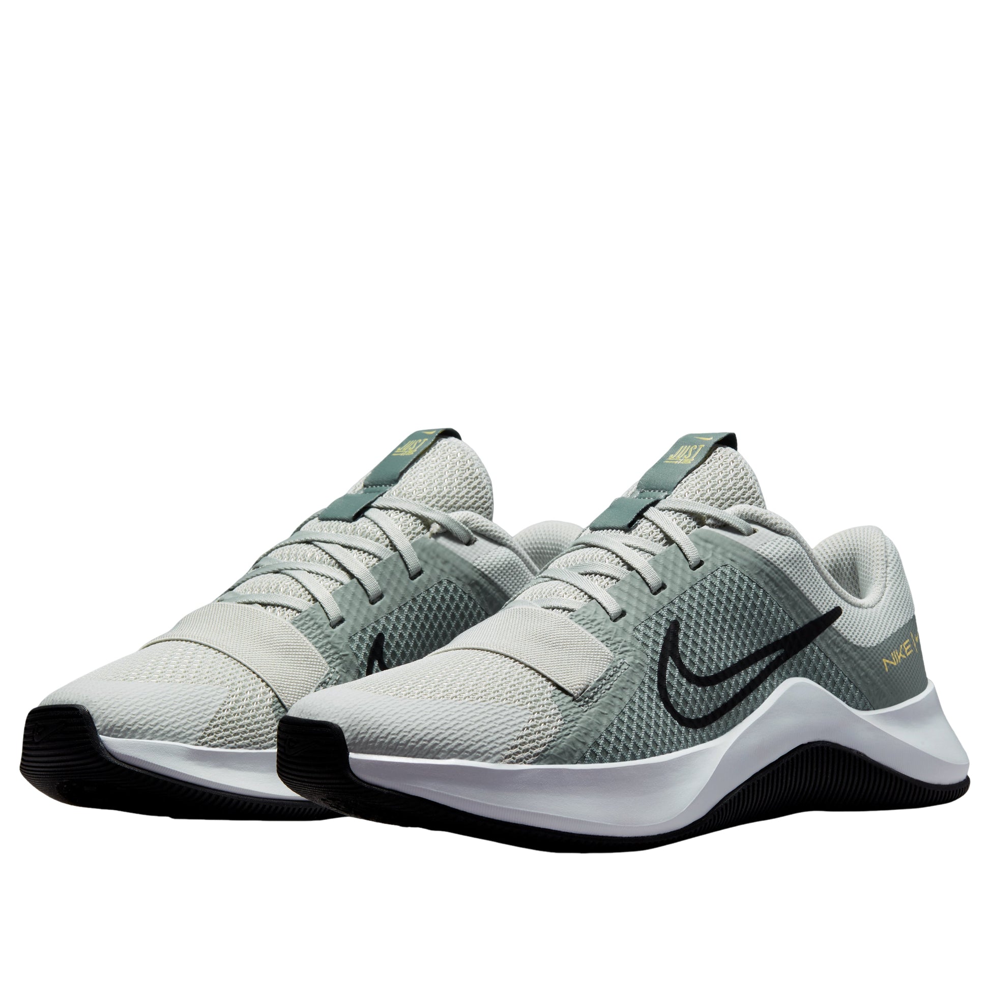 (WMNS) Nike MC Trainer 2 'Light Silver Mica Green' DM0824-006