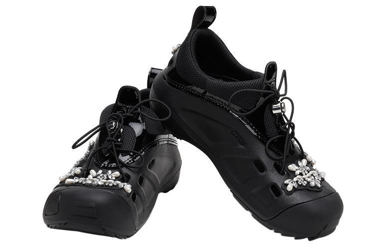 (WMNS) Crocs x Simone Rocha Quick Trail Low 'Black' 209635-001