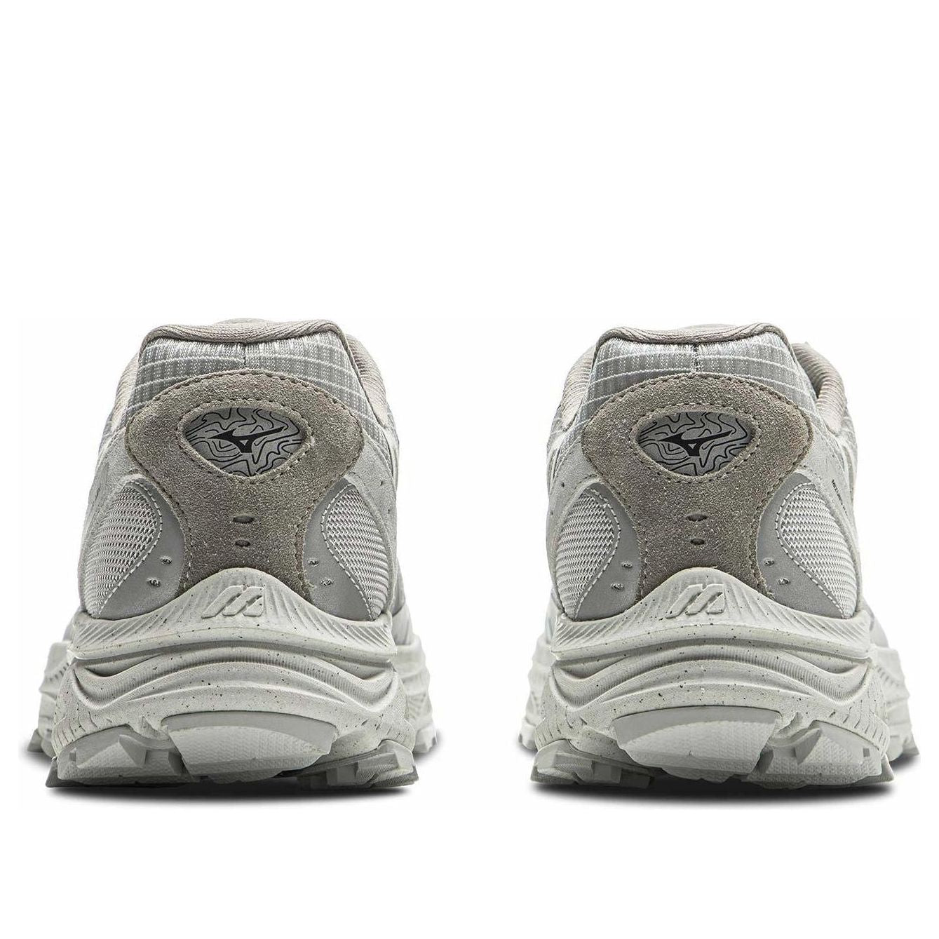 Mizuno Racer ADV 'White Smoked Grey' D1GH241208