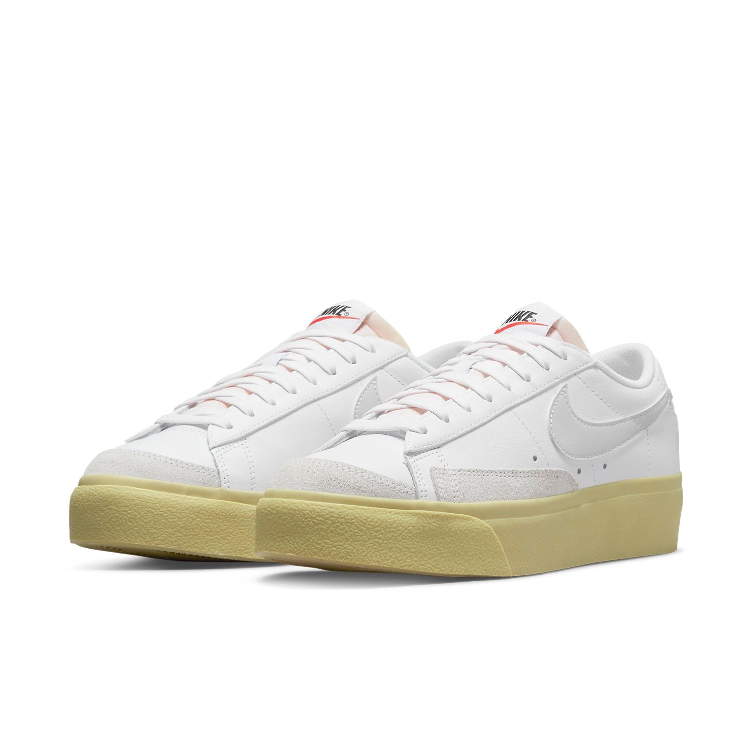 (WMNS) Nike Blazer Low Platform 'White Lemon Wash' DJ0292-109