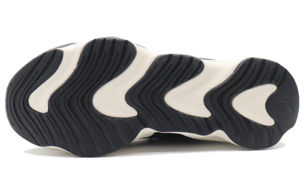 ANTA Running Series Sneakers 'Black' 112245523-9
