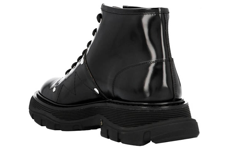 (WMNS) Alexander McQueen Tread Lace Up Boot 'Black' 595469WHQSG1081