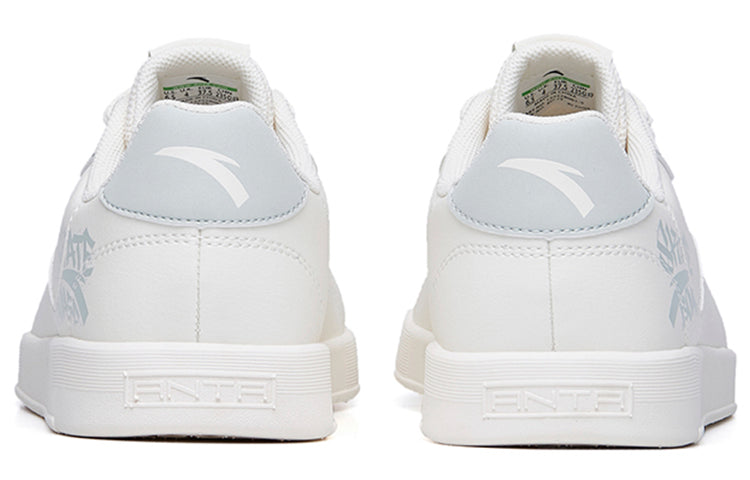 (WMNS) ANTA Life Series Sneakers 'White' 122228061-3