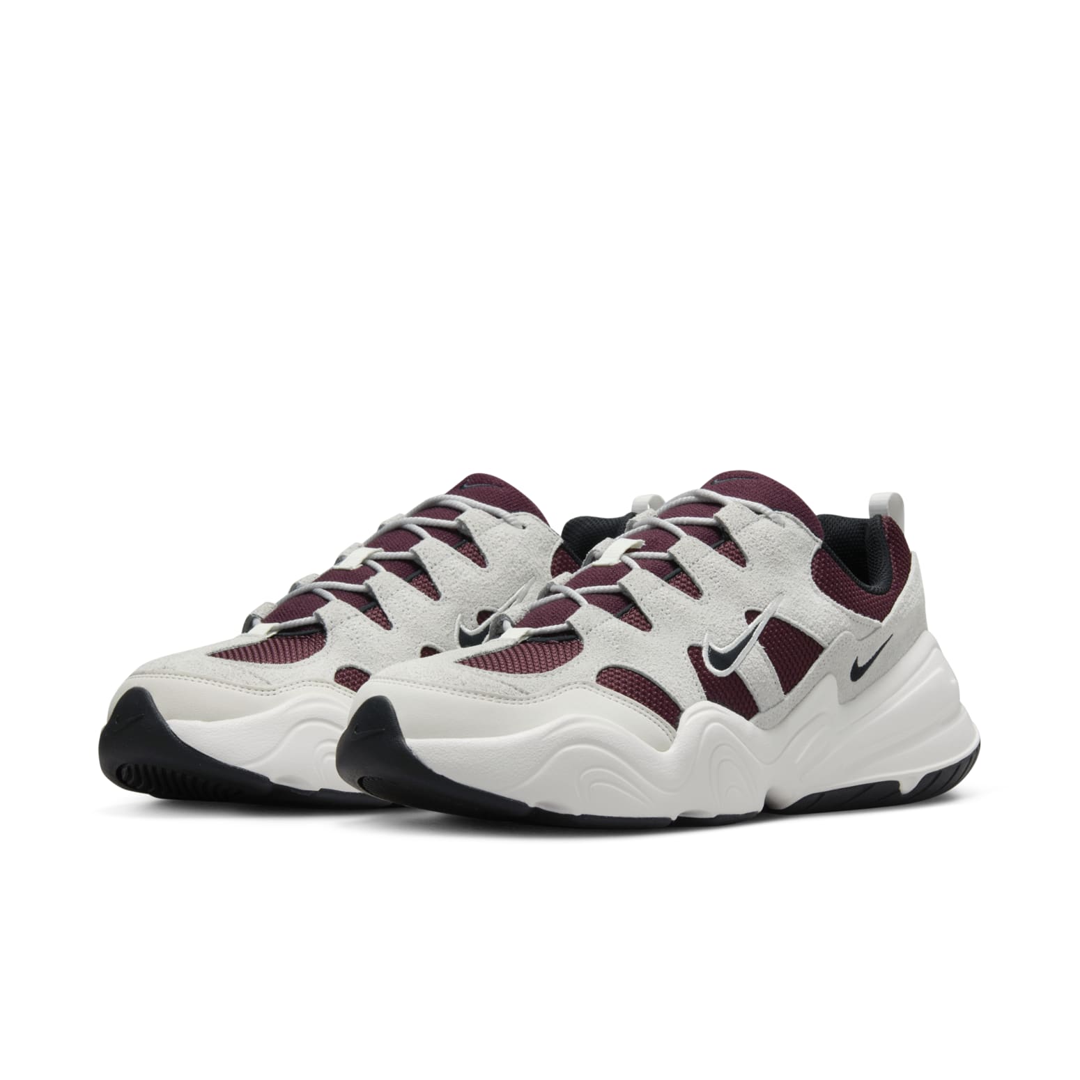 Nike Tech Hera 'Platinum Tint Burgundy Crush' FJ9532-600