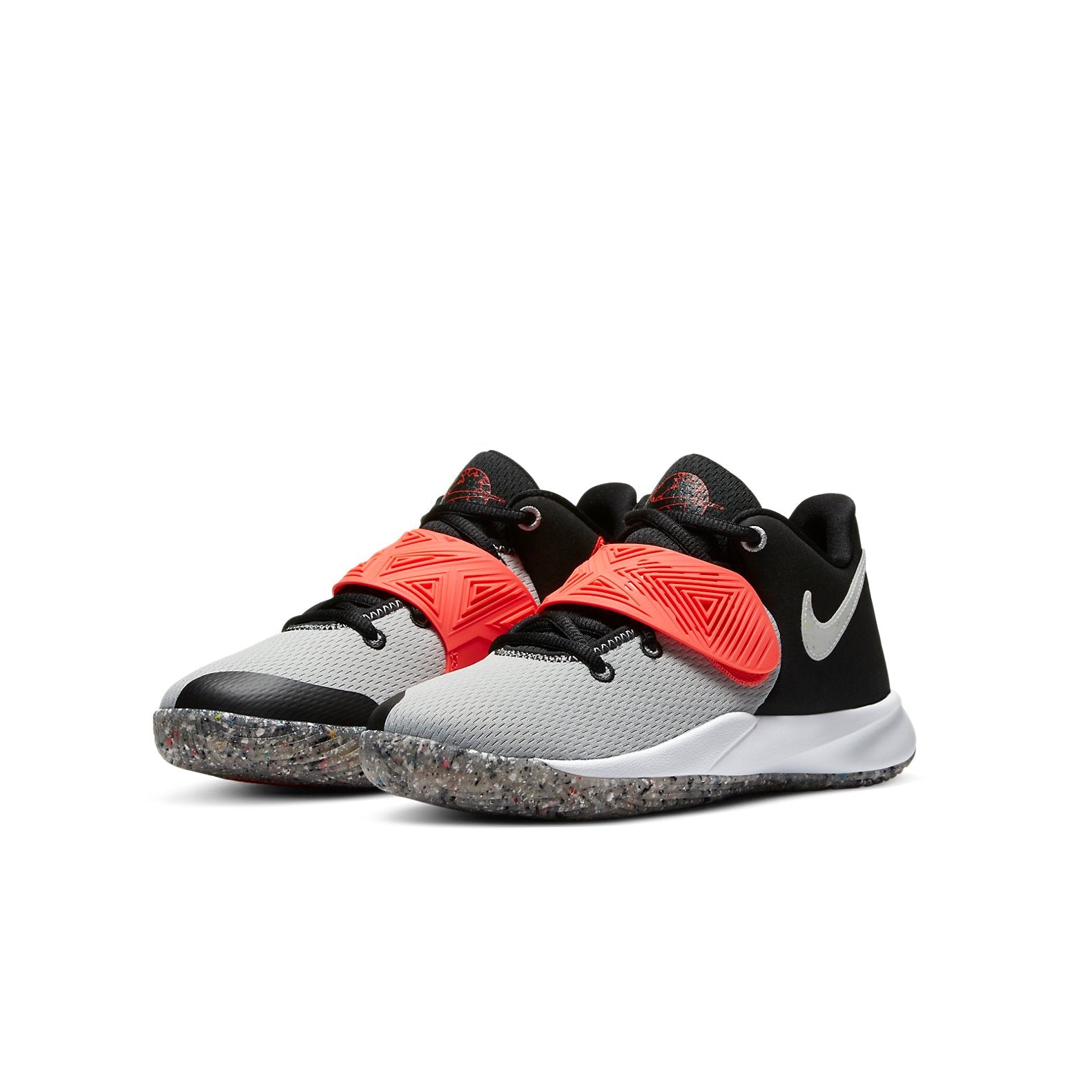 (GS) Nike Kyrie Flytrap 3 SE 'Light Smoke Grey Bright Crimson' CZ6567-001