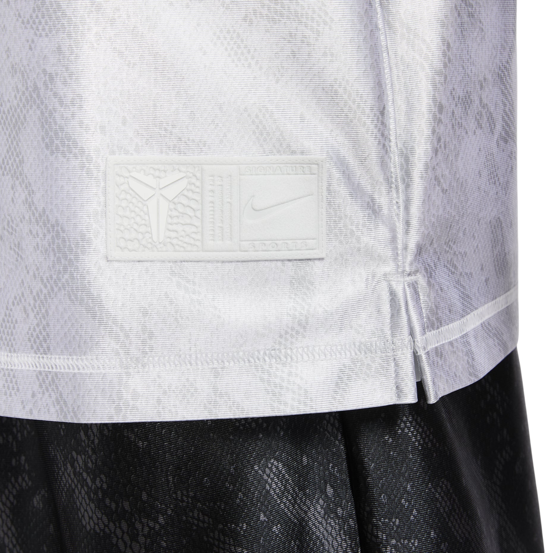 Nike Kobe Dri-FIT Standard Issue Reversible Basketball Jersey Asia Sizing 'White' FZ0935-100