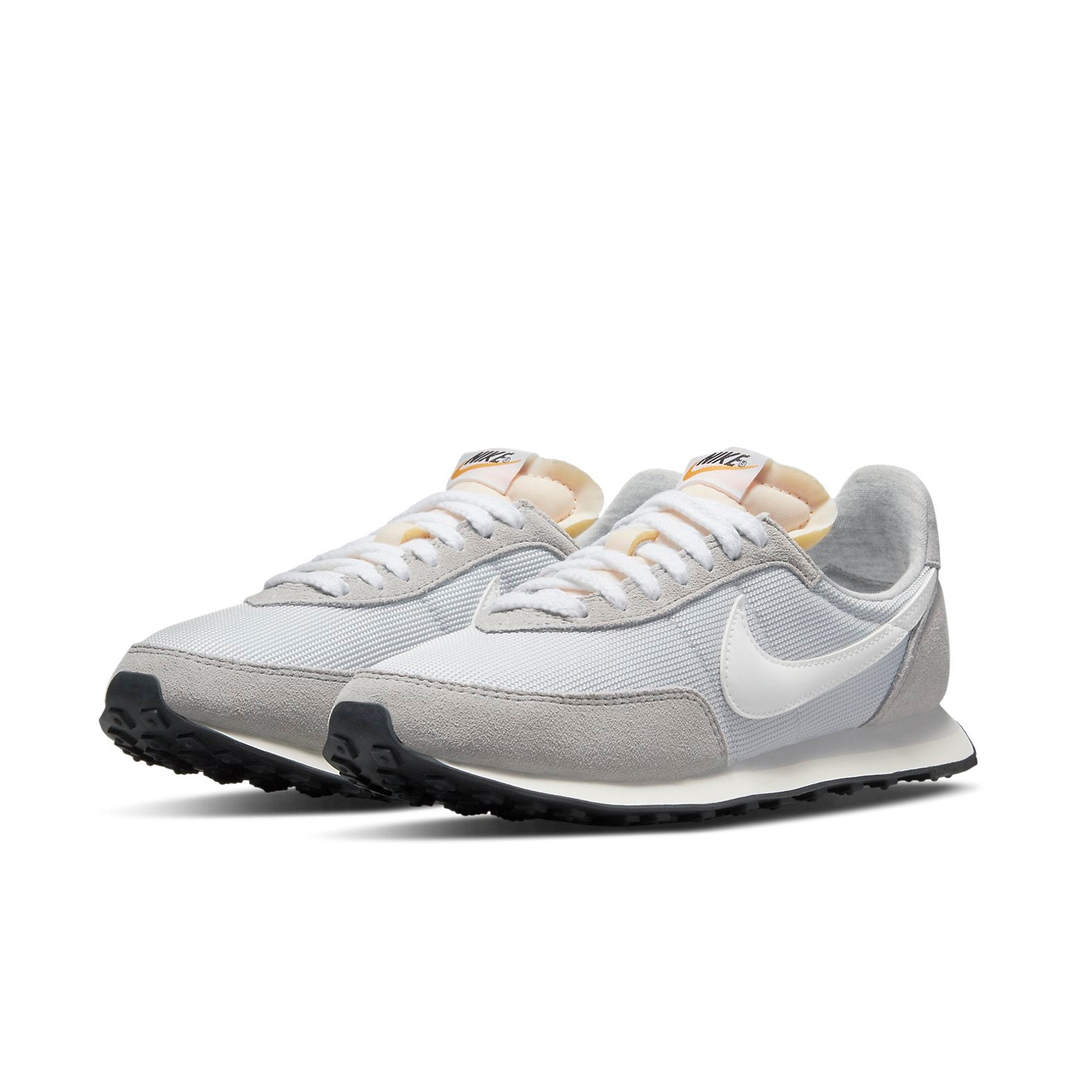 (WMNS) Nike Waffle Trainer 2 SE 'Mountain White' DM9091-011