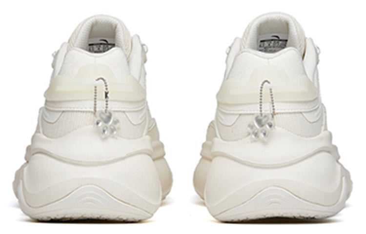 (WMNS) ANTA Life Series Sneakers 'Thick Sole Silver White' 122148895R-1