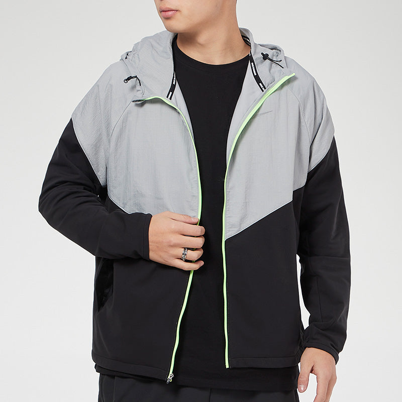 Nike Men's Nk Essntl Therma Jkt CV2239-077