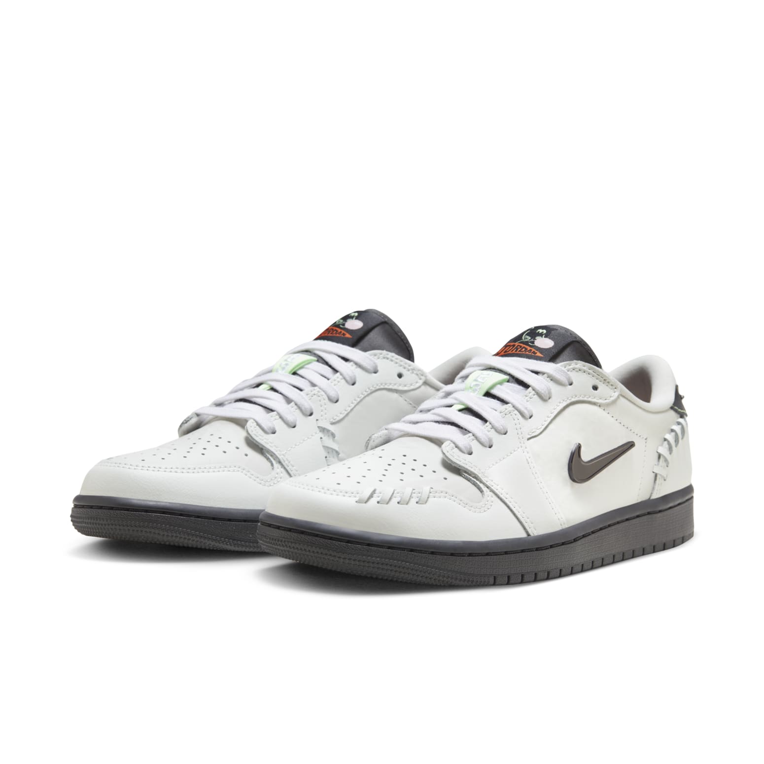 (WMNS) Air Jordan 1 MM Low 'Phantom Dust Metallic Dark Grey' HM3689-001