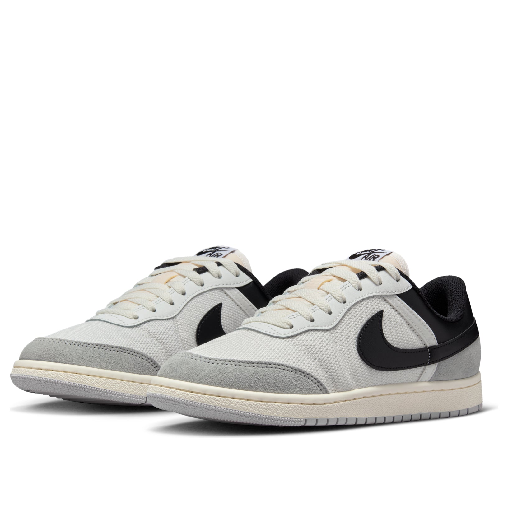 (WMNS) Air Jordan Skyline Low 'Summit White Black Smoke Grey' IQ0704-101