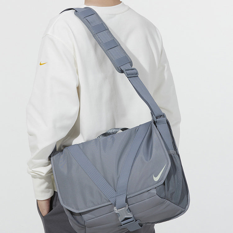 Nike Sportswear Essentials Shoulder Bag 'Light Blue' DB0498-065