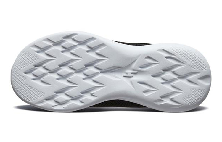 Skechers Go Run 600 Low-Top K Black/Silver 660042L-BLK