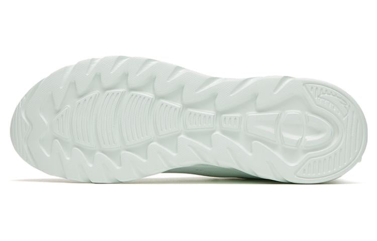 (WMNS) ANTA Running Series Sneakers 'Green' 922325577-3