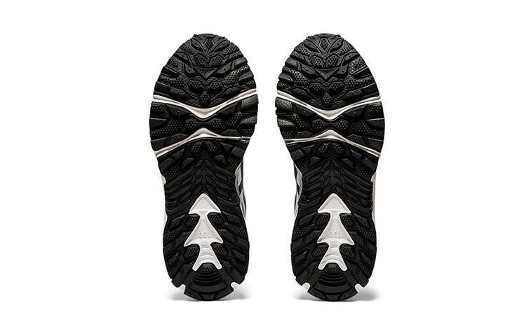 (GS) ASICS Gel-Trigger 12 TX 'White Black' 1134A005-105