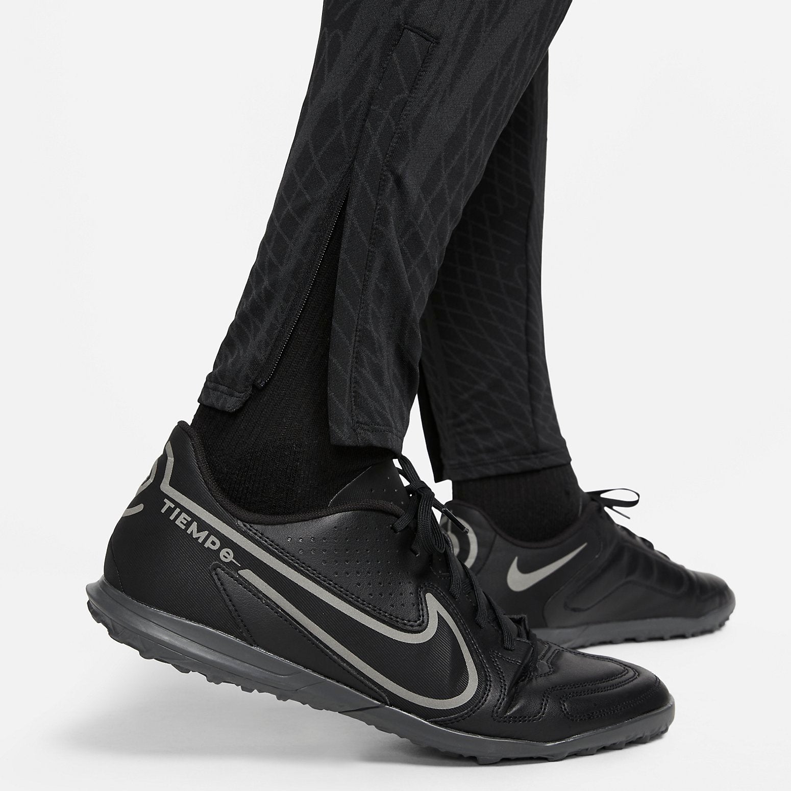 Nike Dri-FIT Strike Soccer Pants 'Black' DV9269-010