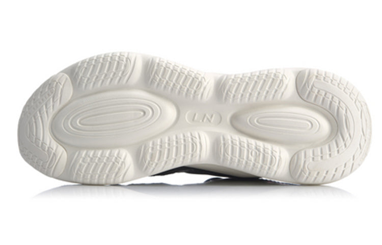 (WMNS) Li-Ning Soft Plus 'Black White' ARHQ024-6