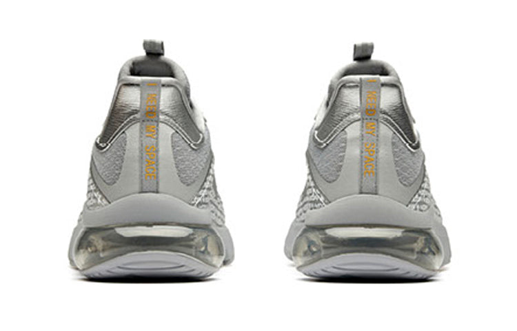 ANTA x Snoopy Moon Landing 50th Anniversary 'Grey Silver' 91935511-8