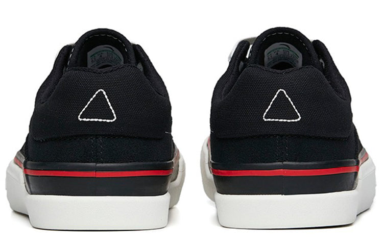 (WMNS) ANTA A-Shock Low 'Black White' 122238014-3