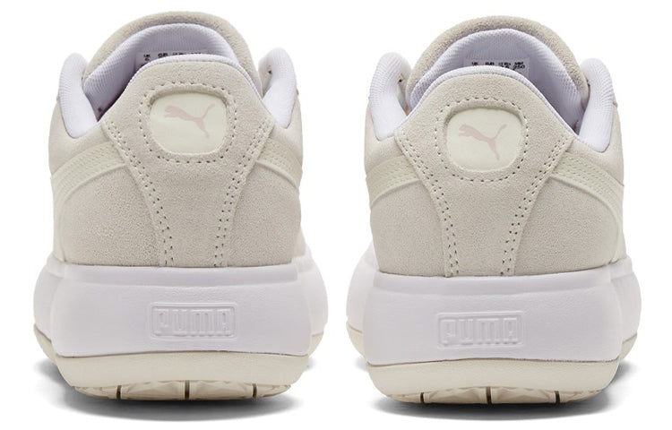 (WMNS) PUMA Suede Mayu Heart Suede 387321-03