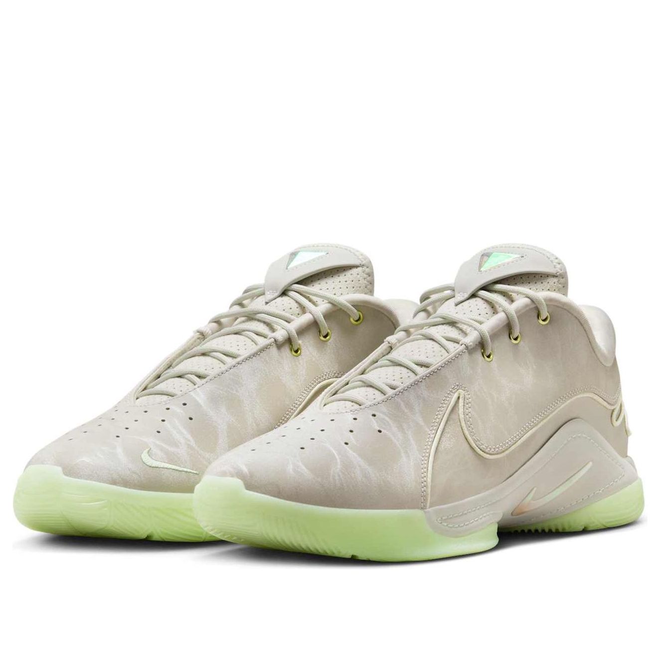 Nike LeBron 22 'Dunkman' FZ1094-002