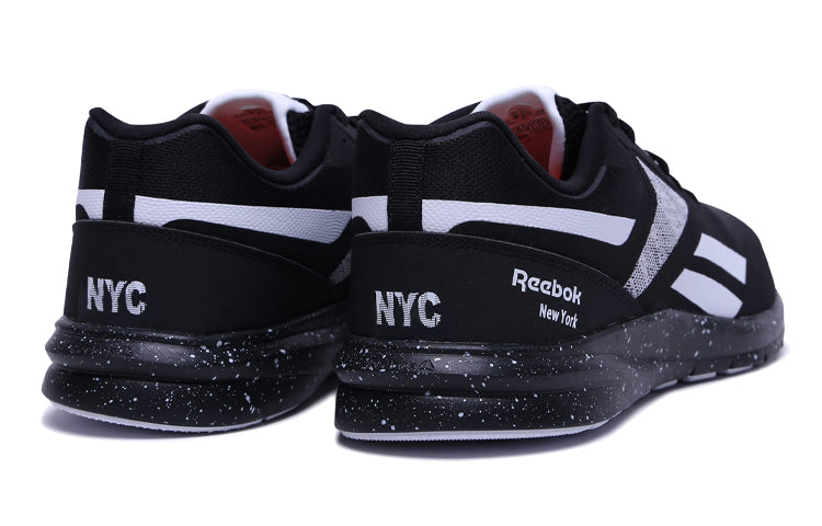 Reebok runner 'Black White' FW1253