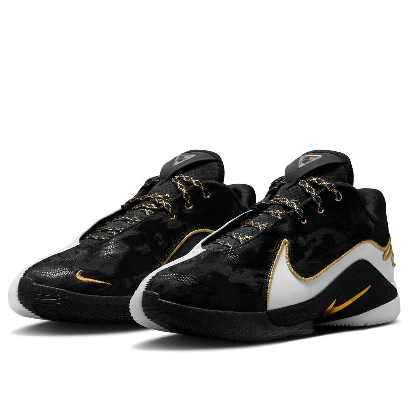 Nike LeBron 22 'Mogul' HV8454-100