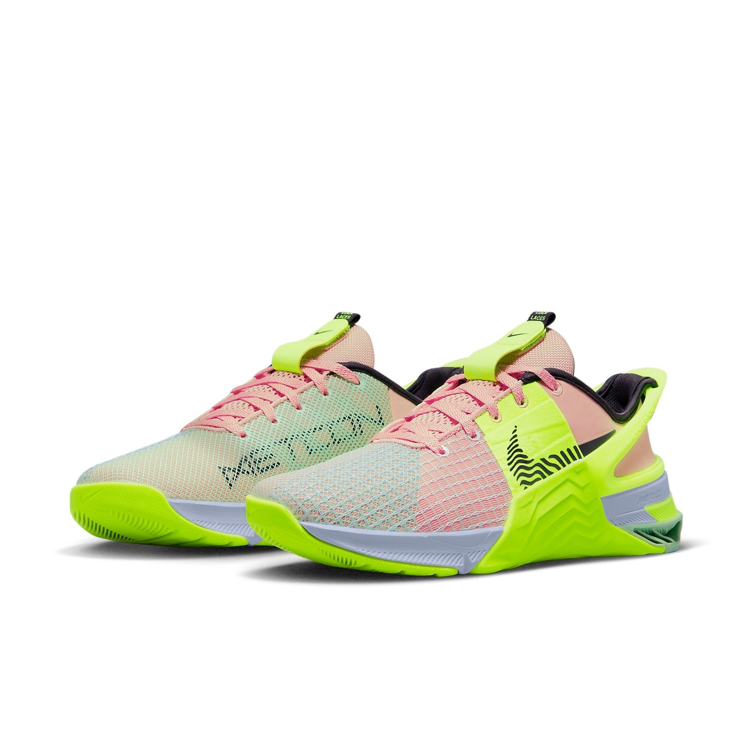 (WMNS) Nike Metcon 8 FlyEase 'Arctic Orange Volt' DO9381-800