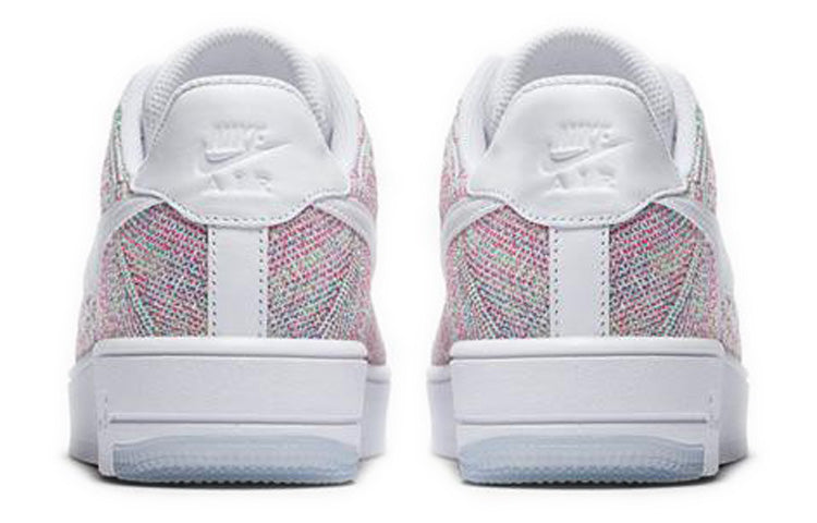 (WMNS) Nike Air Force 1 Flyknit Low 'White Radiant Emerald' 820256-102