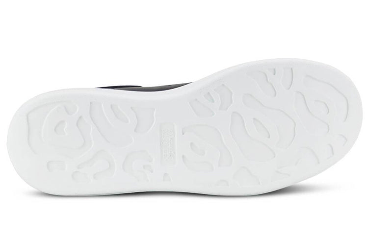 Alexander McQueen Oversized Sneaker 'Black White Sole' 553680WHGP51000