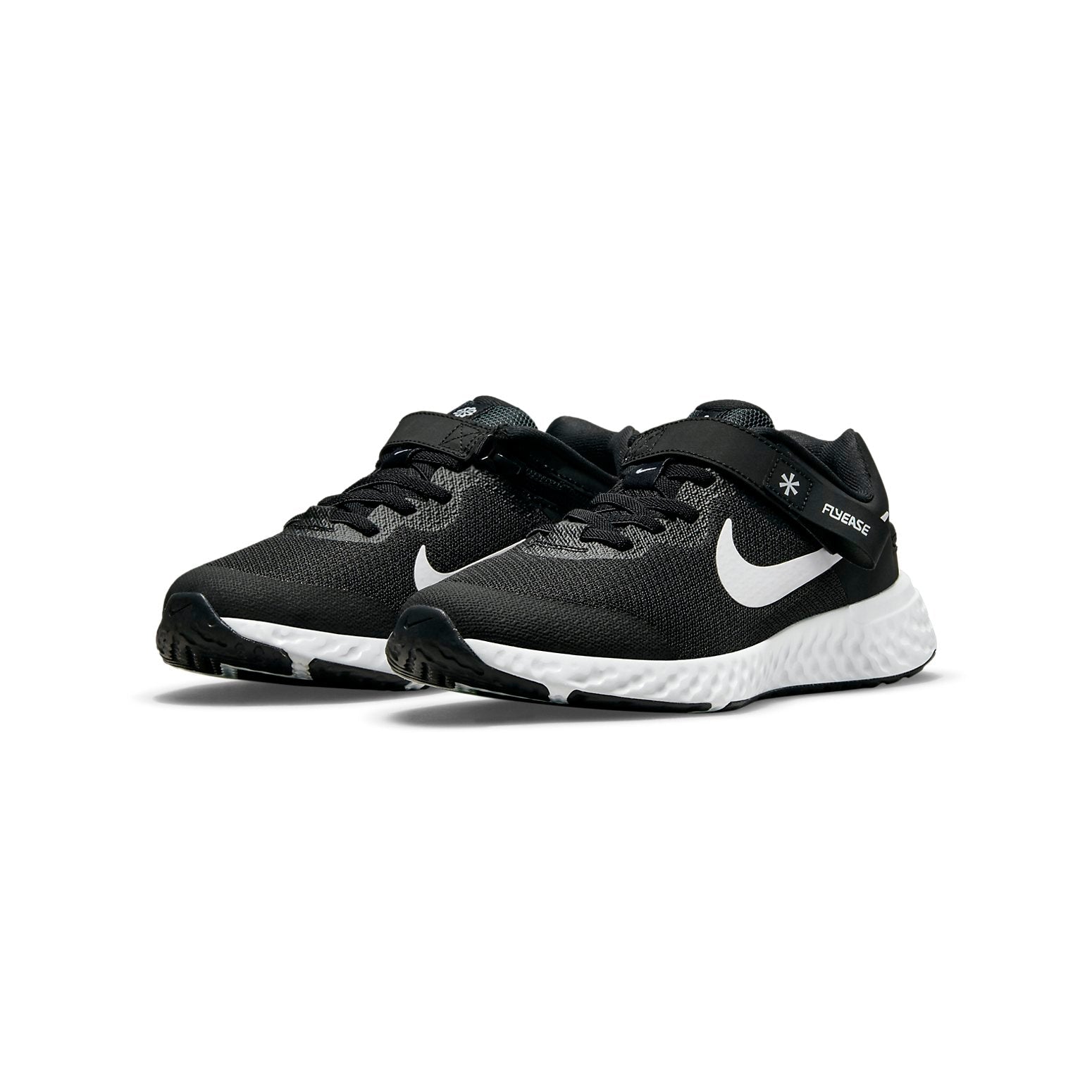 (GS) Nike Revolution 6 FlyEase 4E 'Black White' DO5065-003