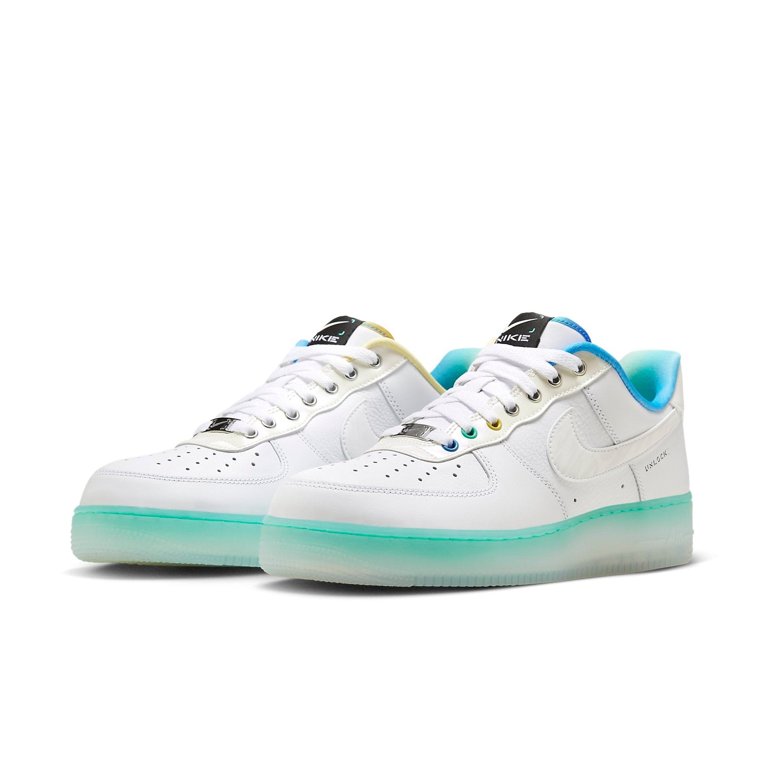 Nike Air Force 1 07 Low PRM 'Unlock Your Space' FJ7066-114