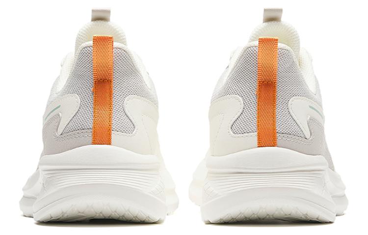 (WMNS) ANTA Running Series Sneakers 'White Beige Orange' 922345579-6