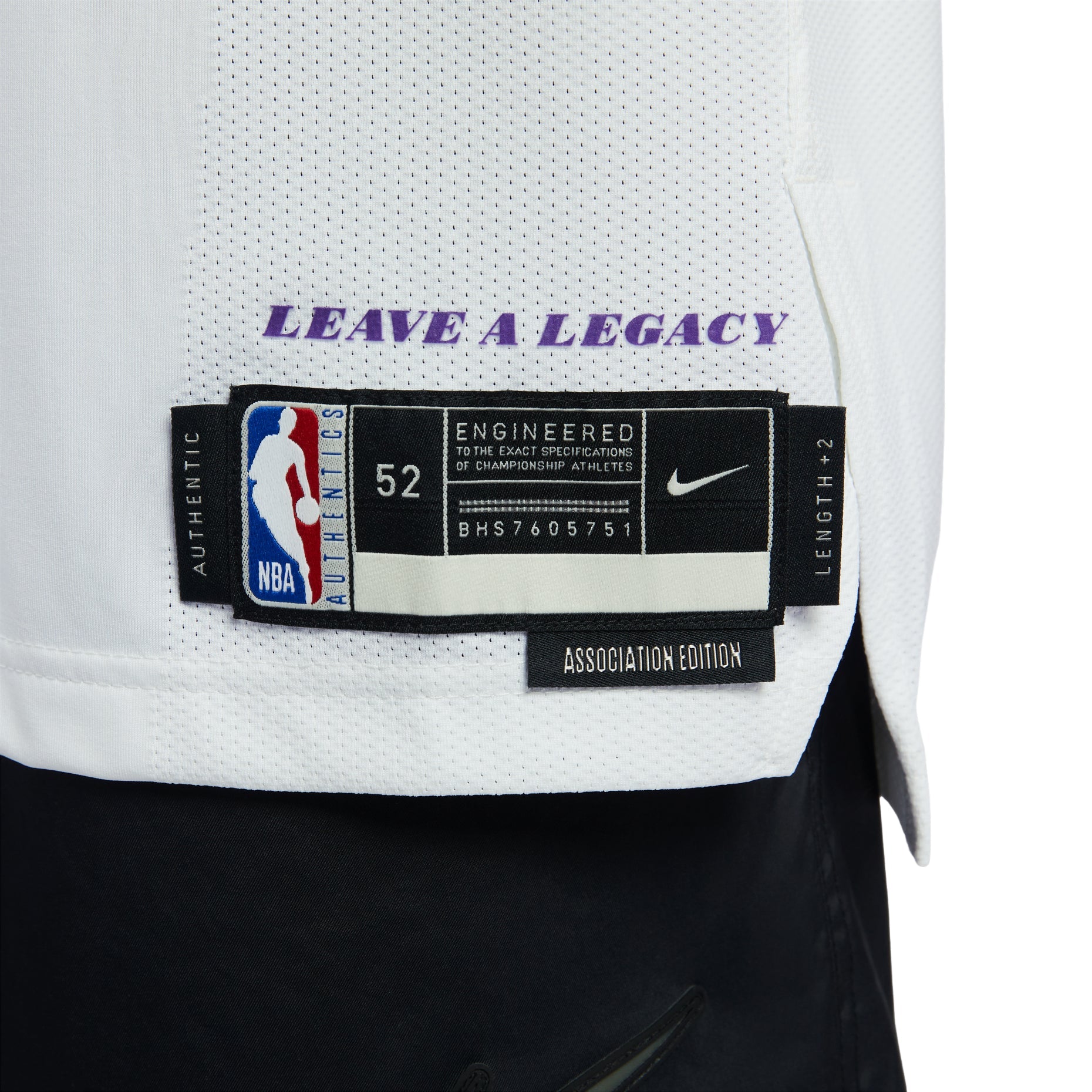 Nike Los Angeles Lakers Dri-FIT ADV Authentic Jersey 'White' DM5911-101