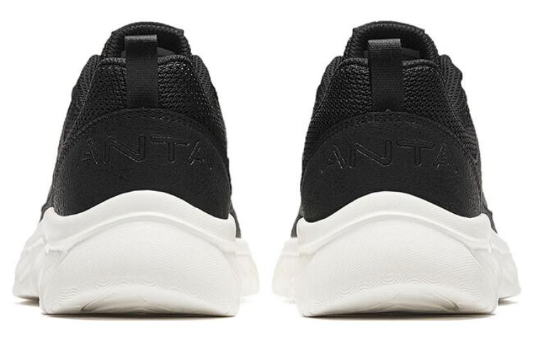 (WMNS) ANTA Running Shoes 'Black White' 922345580-6